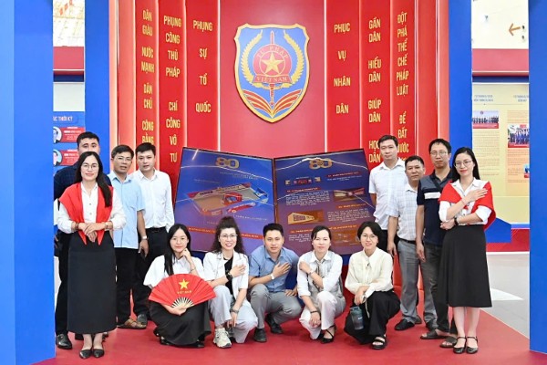 Chi bộ Cục Công nghệ thông tin: Tự hào ôn lại truyền thống 80 năm xây dựng và phát triển Bộ, ngành Tư pháp